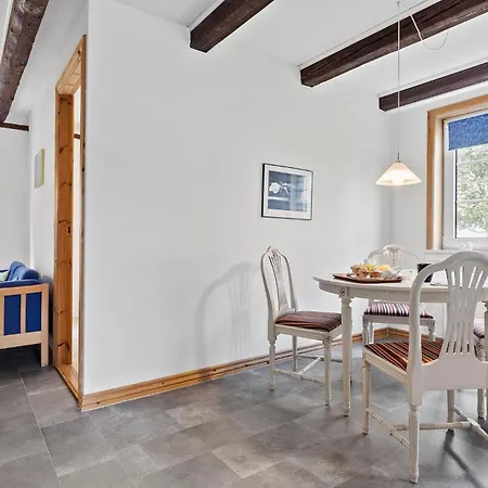 アパート 2 Bedroom Stunning In
